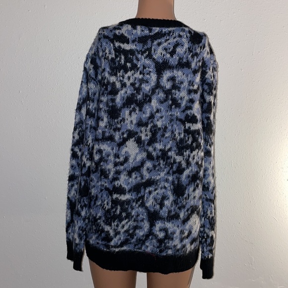 Liverpool Los Angeles Womens V-Neck Sweater in Abstract Blue NEW Large  New Tag - Picture 9 of 16
